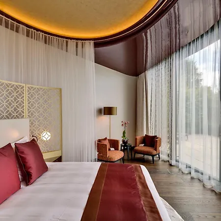 Готель The Dolder Grand - And
